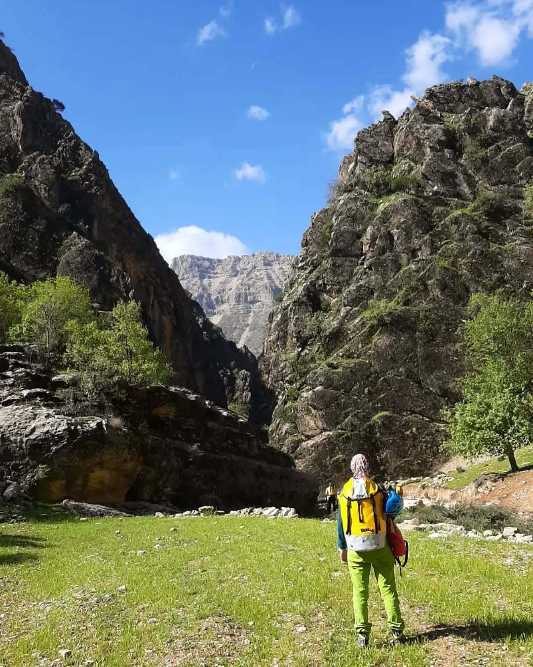 اقامتگاه بوم گردی، اقامتگاه و خونه روستایی، ویلا