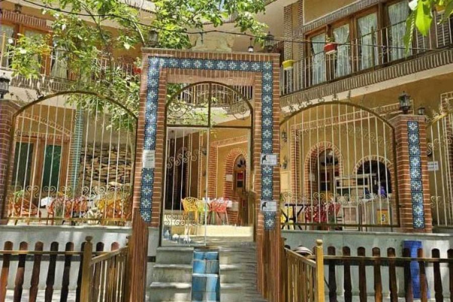 اقامتگاه بومگردی سامان